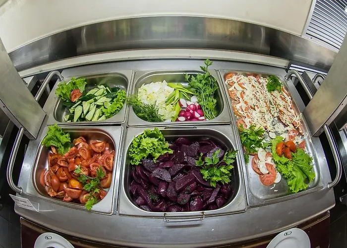 Ξενοδοχείο Yubileiny 3*